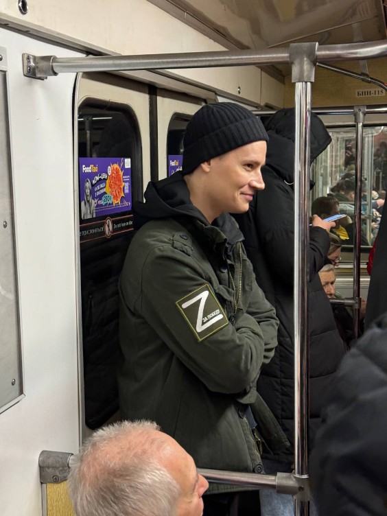 Как SHAMAN ездил в петербургском метро: фанаты в шоке